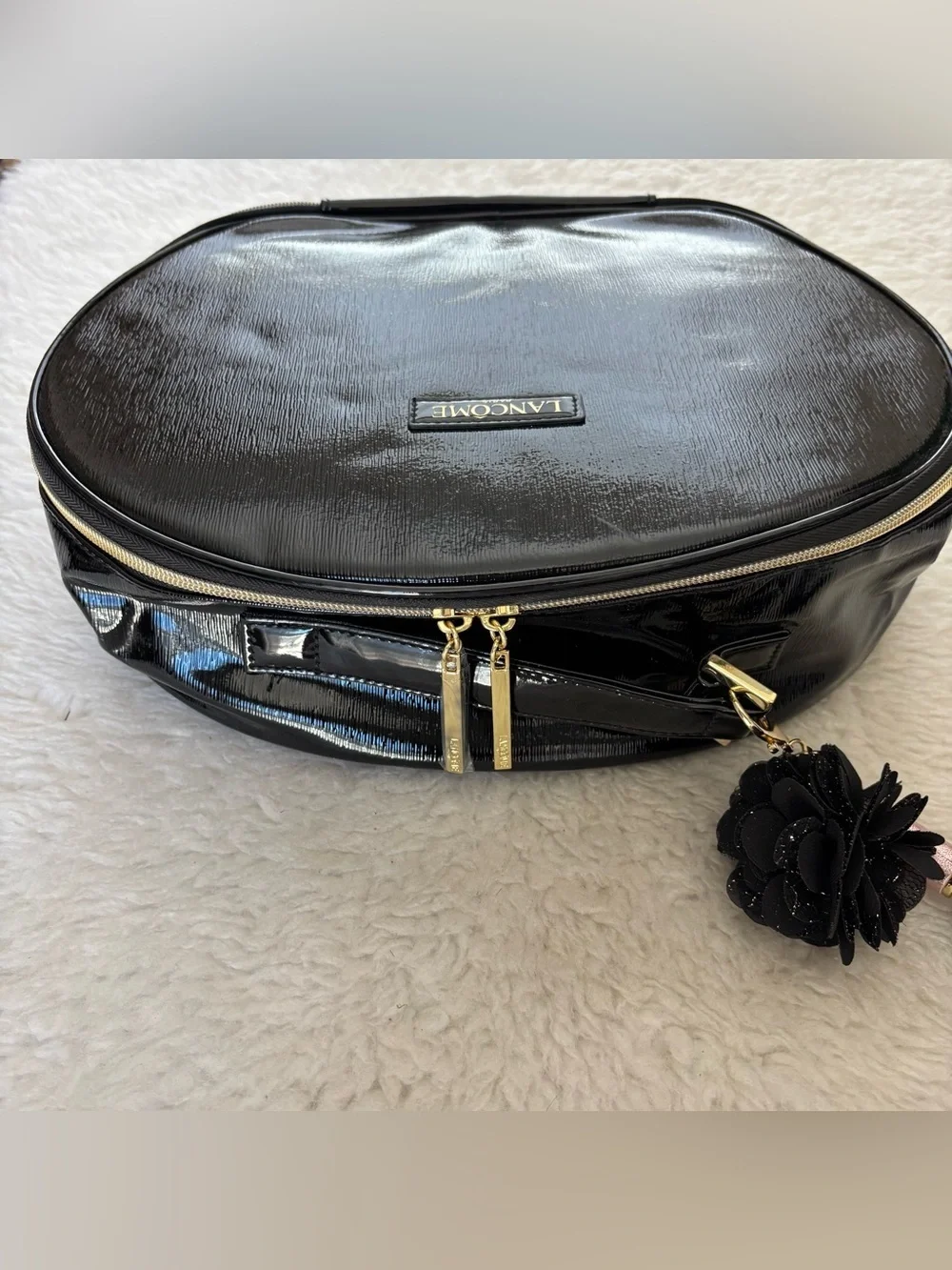 Lanncome Faux Black Patent Cosmetic Case with Tassel Travel Bag